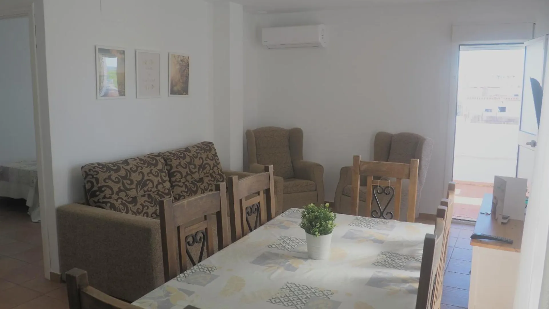Conilplus Apartments Ramon Y Cajal Conil De La Frontera Spain